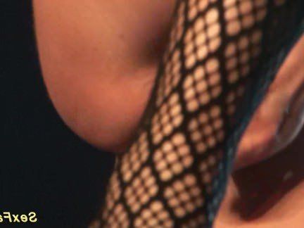 Порно с Милфой грудастая милф зачистки на общественной сцене секс видео бесплатно